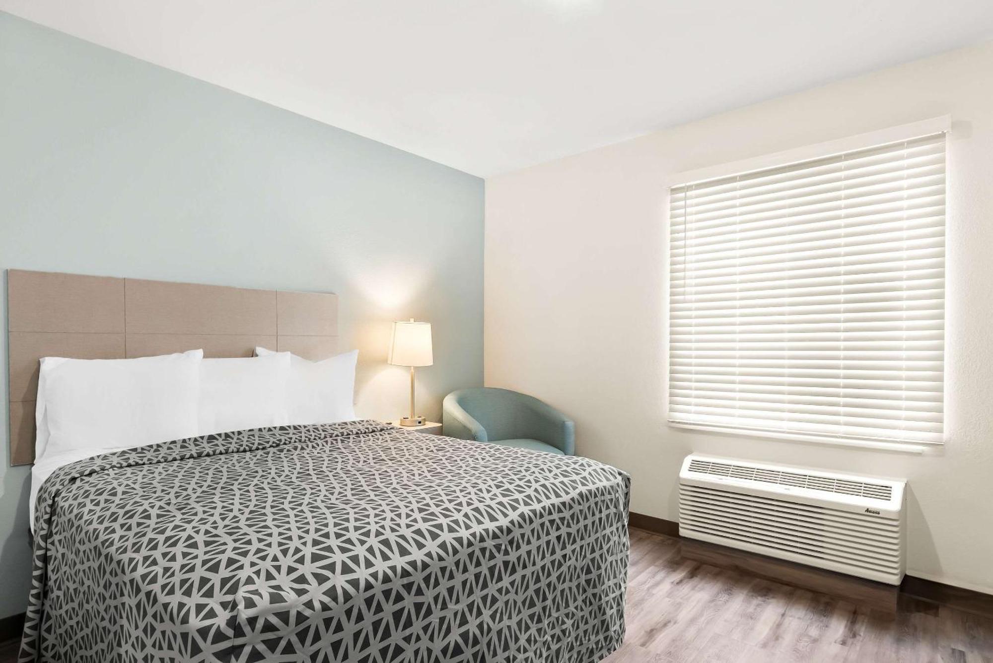 Woodspring Suites Savannah West Chatham Parkway Esterno foto