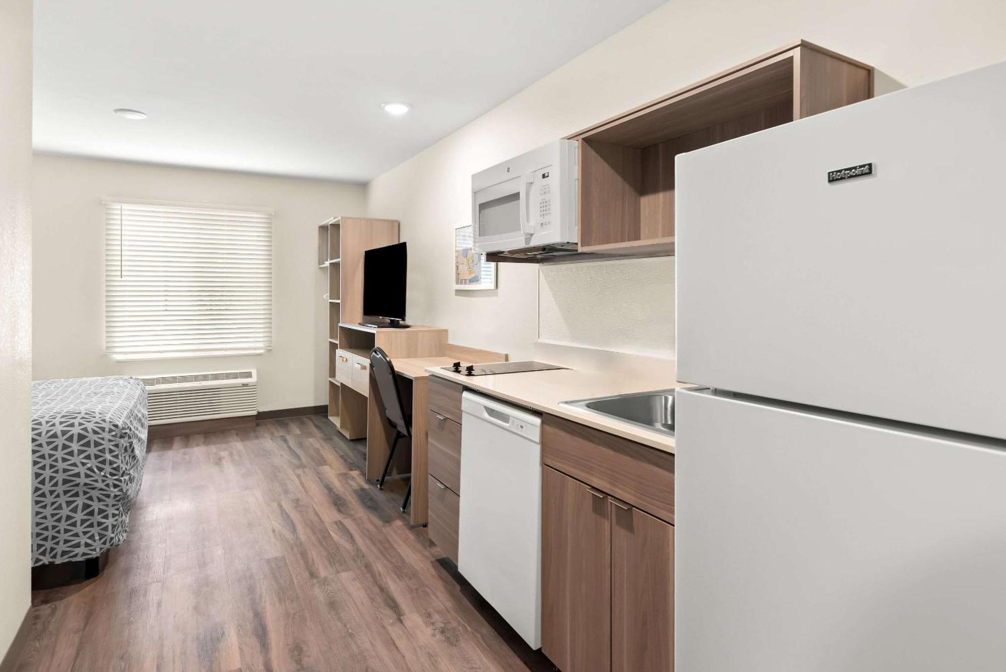 Woodspring Suites Savannah West Chatham Parkway Esterno foto