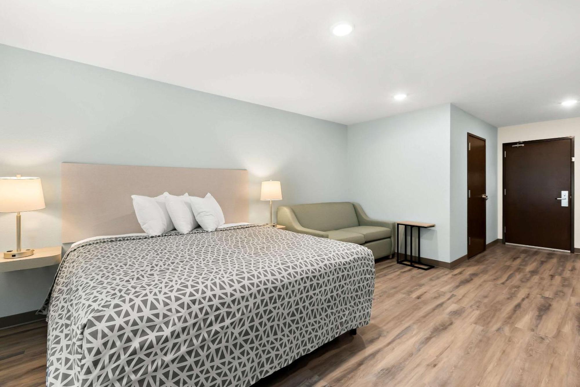 Woodspring Suites Savannah West Chatham Parkway Esterno foto